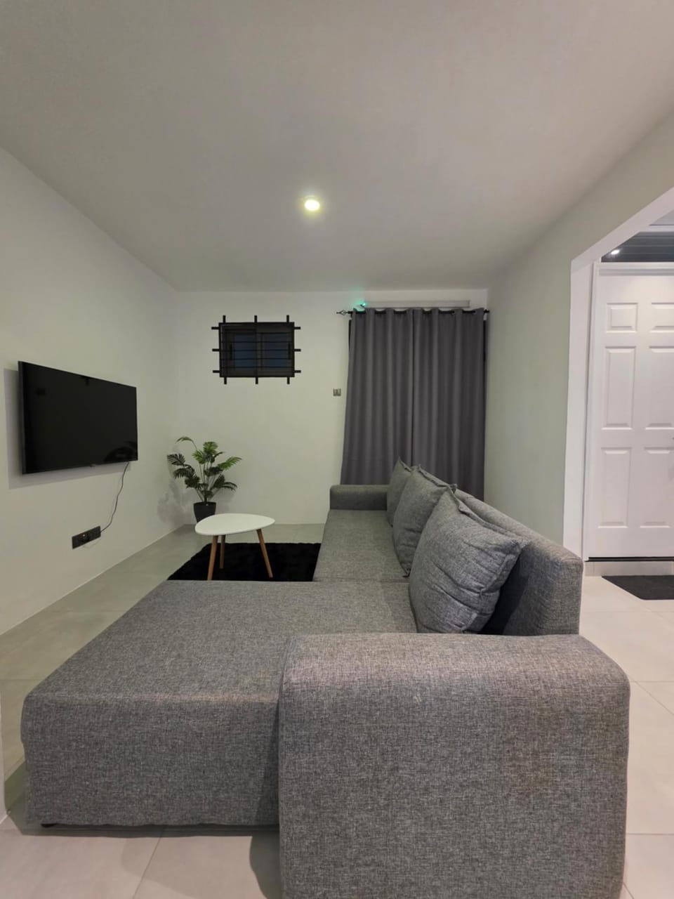 TV and multimedia, Seating area, Evening entertainment