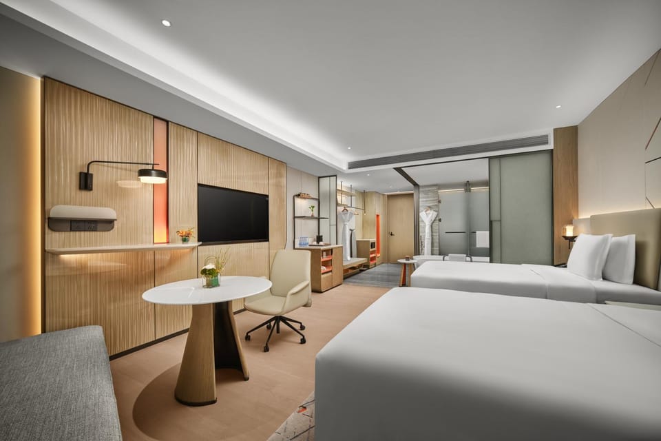 Communal lounge/ TV room, Bedroom