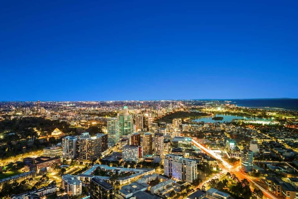 Sky High Luxury - Melbourne Square 57th Floor Apt Apartment in Southbank