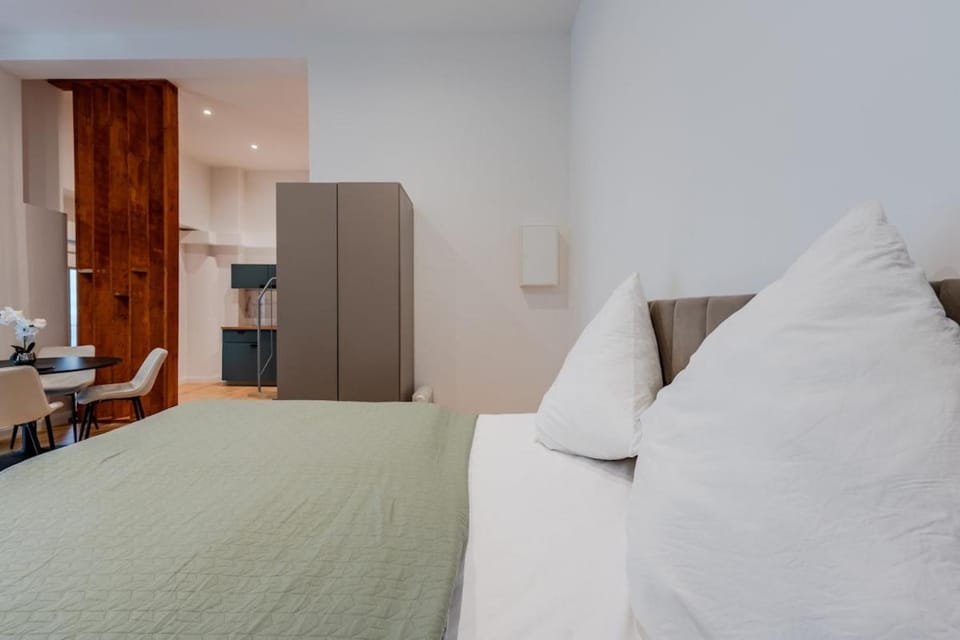 Ruhiges City-Apartment mit Innenhof-Terrasse Apartment in Saxony