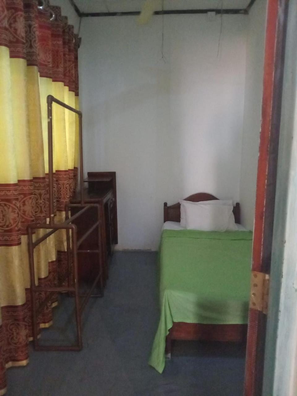 Crystal house House in Southern Province