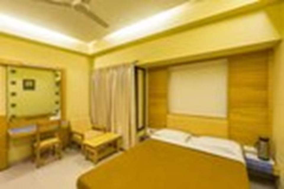 Hotel City Park, Solapur Hotel in Karnataka