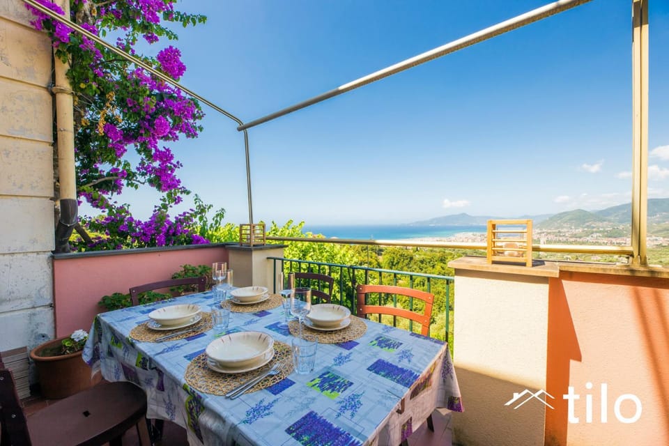 Natural landscape, View (from property/room), Balcony/Terrace, Mountain view, Sea view