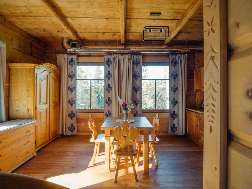 Photo of the whole room