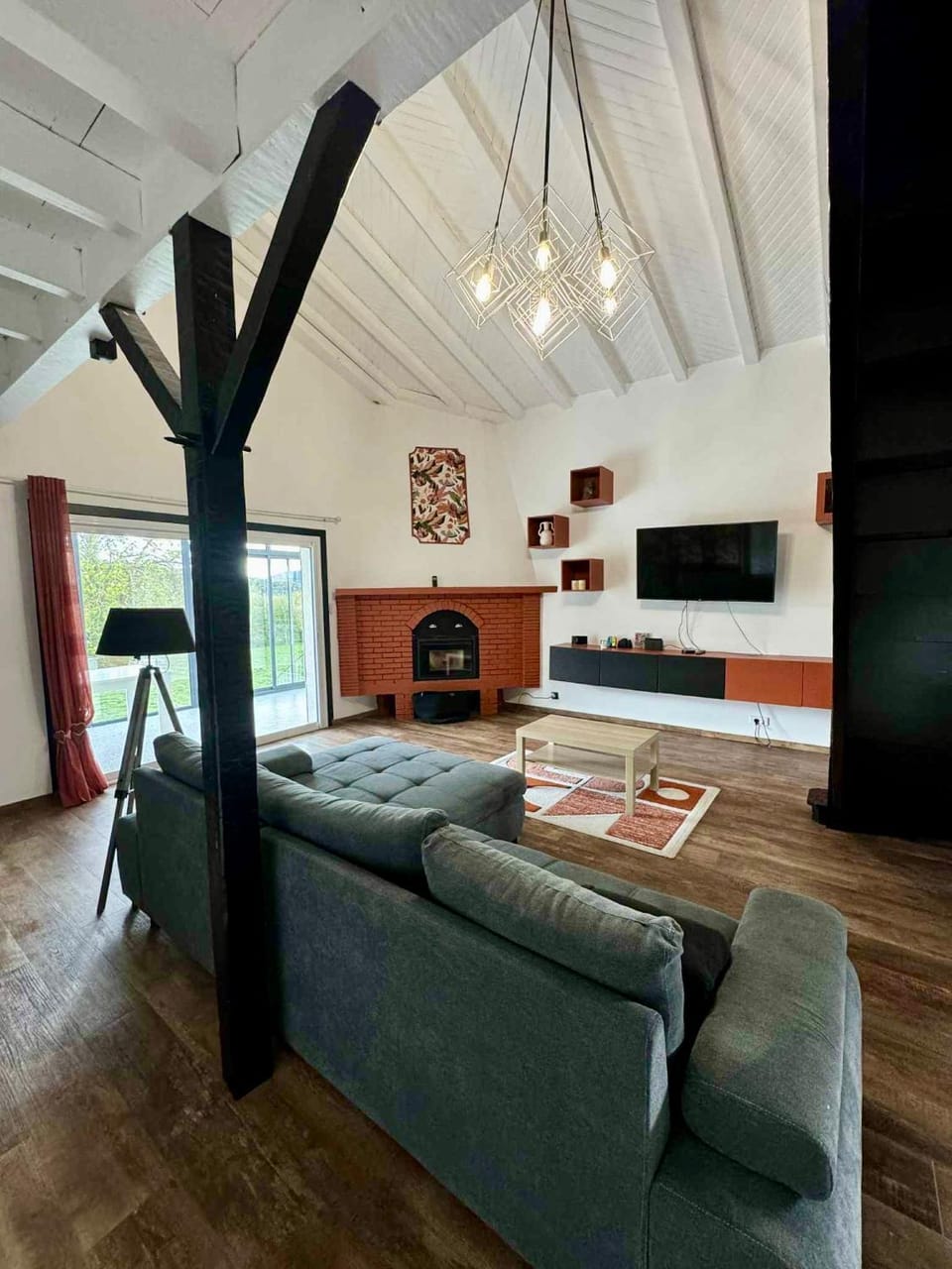 TV and multimedia, Living room
