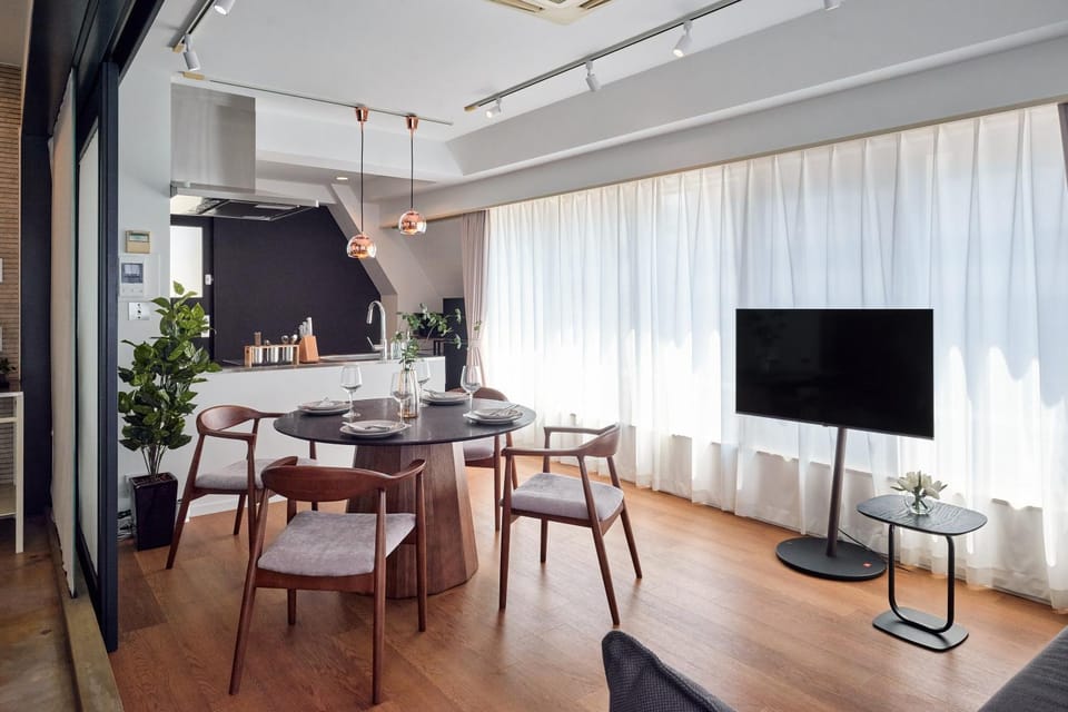 TV and multimedia, Dining area
