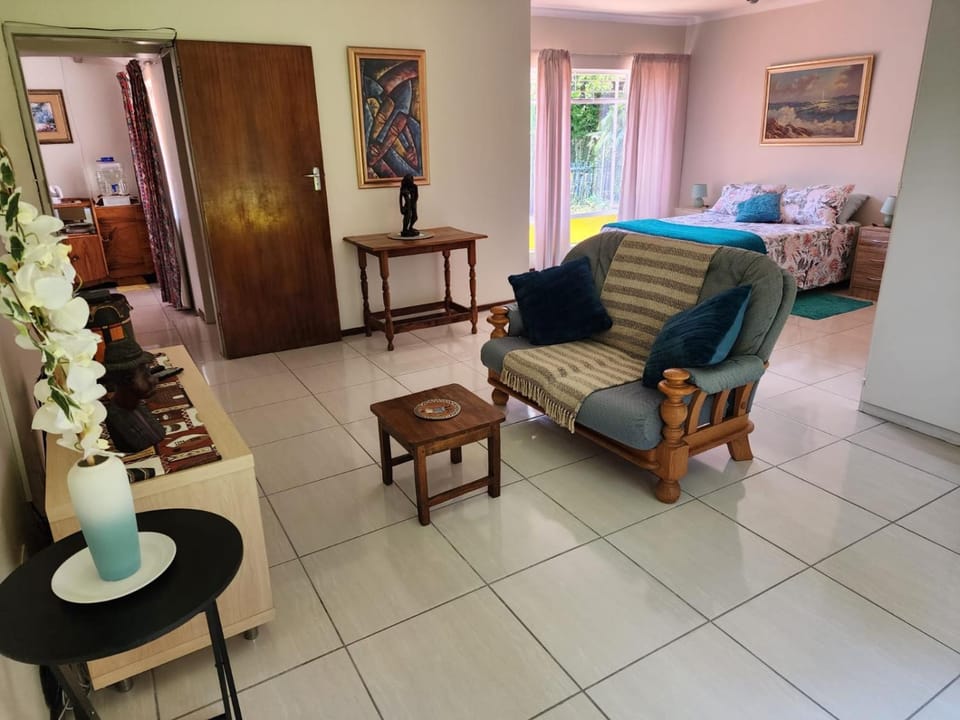 Living room, Bedroom
