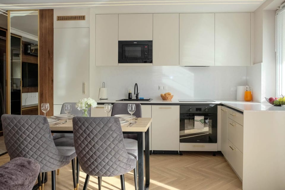 Kitchen or kitchenette, Living room, Dining area, dishwasher, oven, stove
