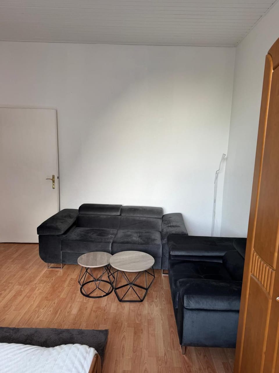 Seating area, Bedroom