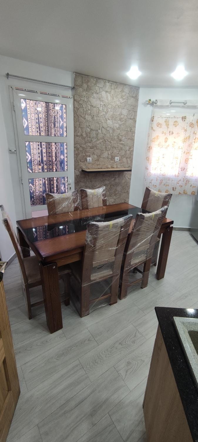 Appartement idéal hai el yasmine Apartment in Oran