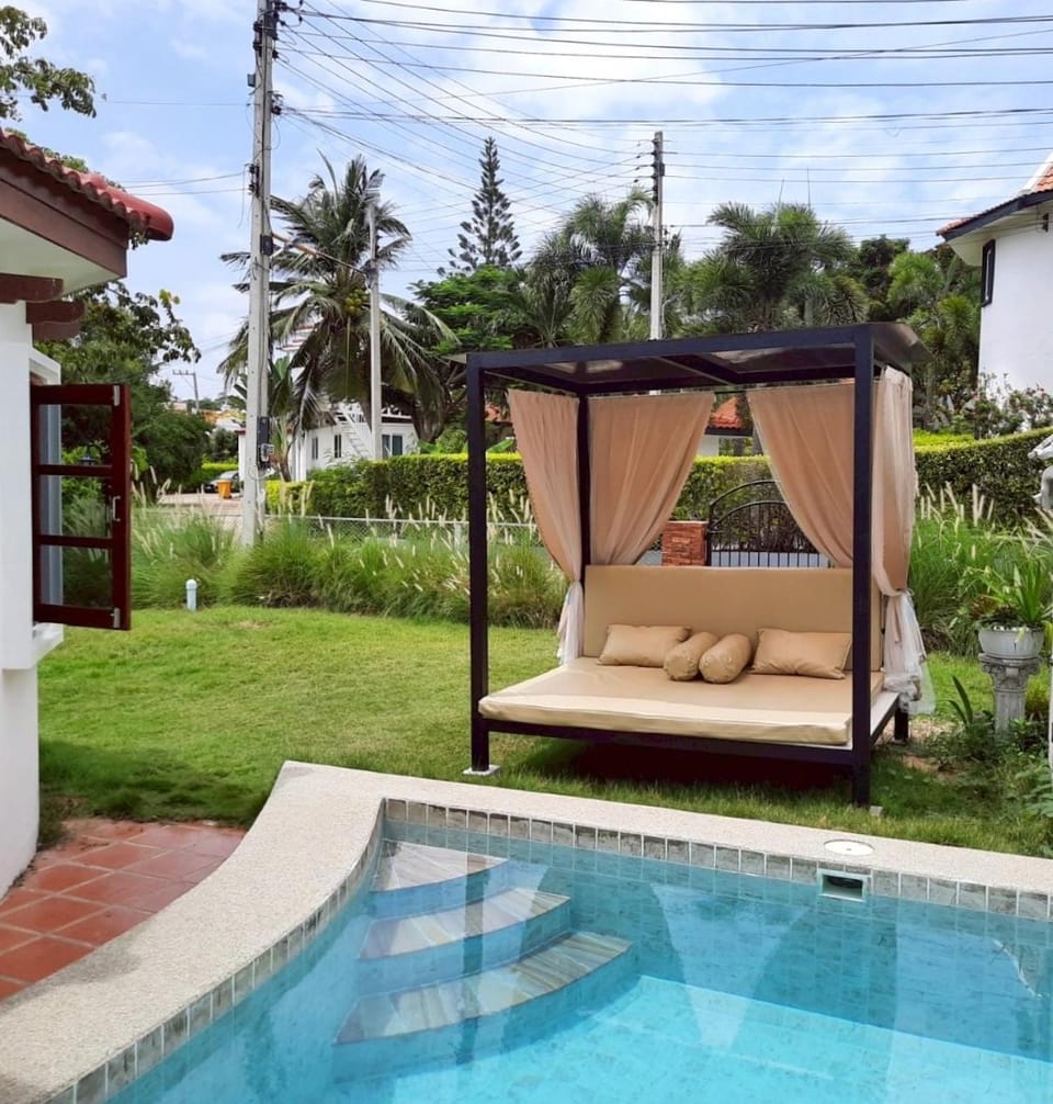 Natural landscape, Garden, Garden view, Pool view, sunbed