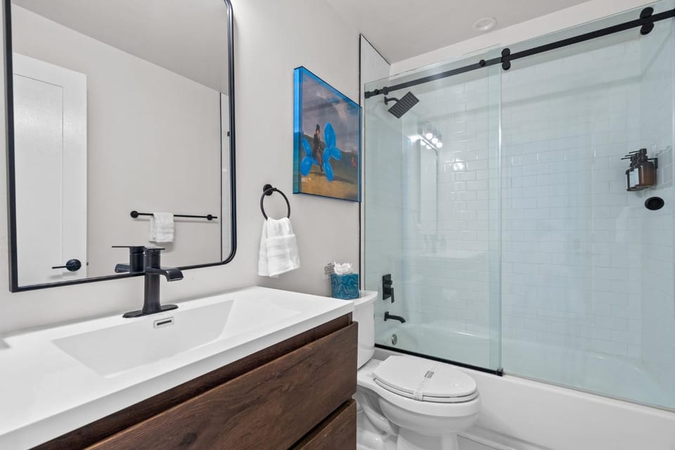 Toilet, Bathroom, Bath