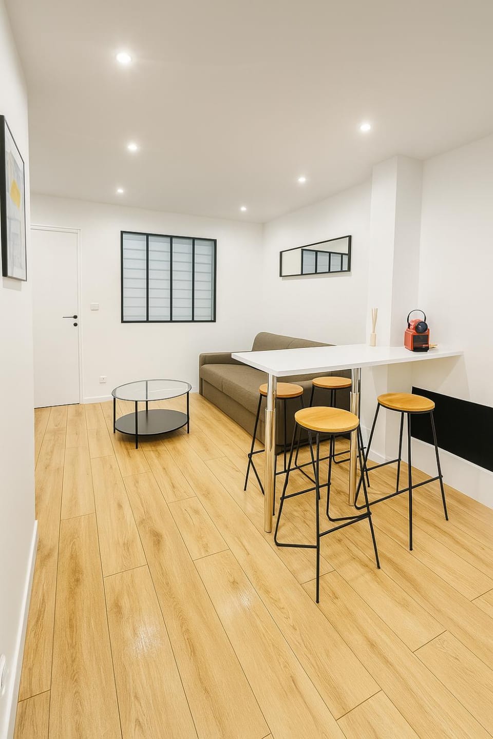 Living room, Seating area, Dining area