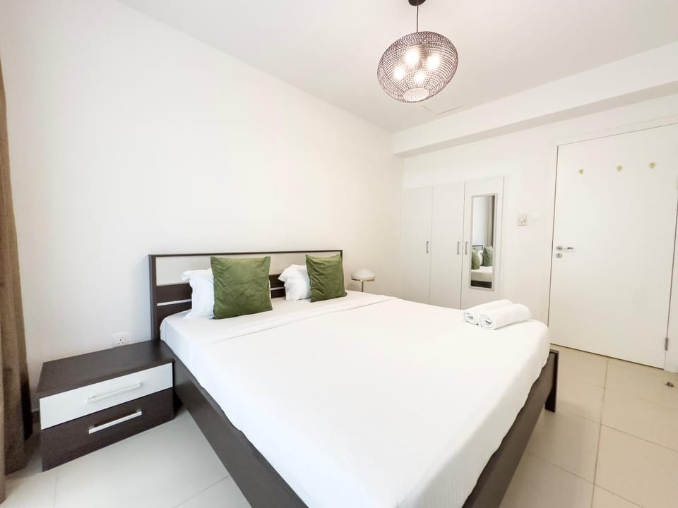 Stylish 2BR Duplex Apartment with Balcony & Access to Pool Apartment in Ras al Khaimah