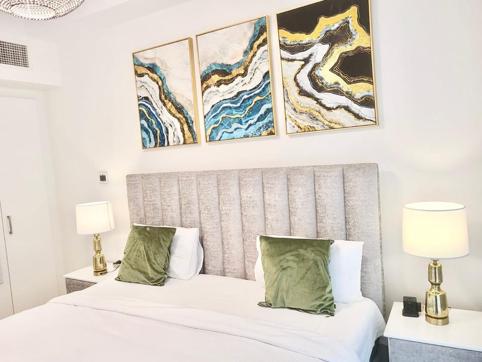 Stylish 2BR Duplex Apartment with Balcony & Access to Pool Apartment in Ras al Khaimah