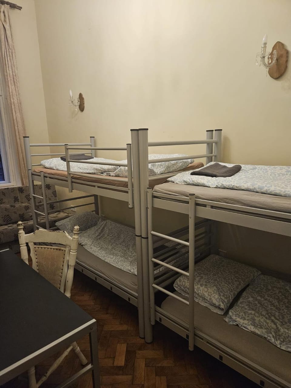 Classic Gem Rooms Hostel in Budapest