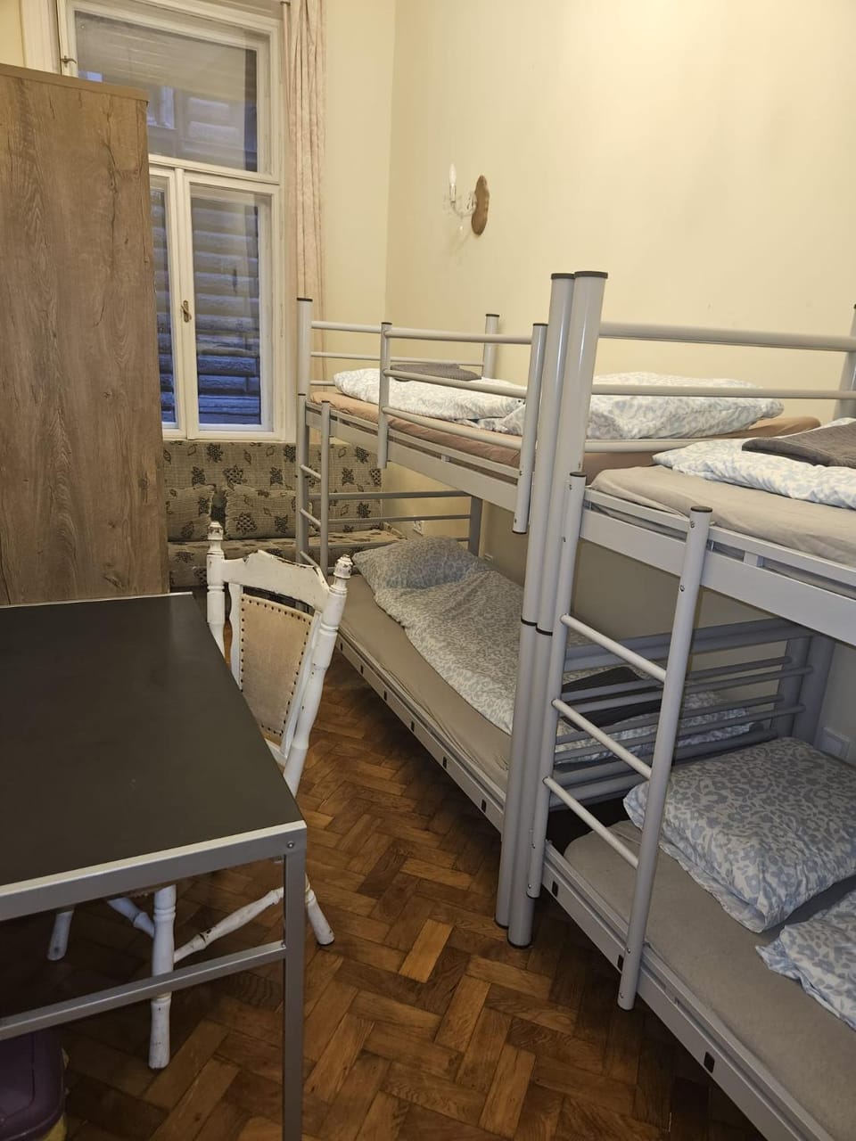 Classic Gem Rooms Hostel in Budapest