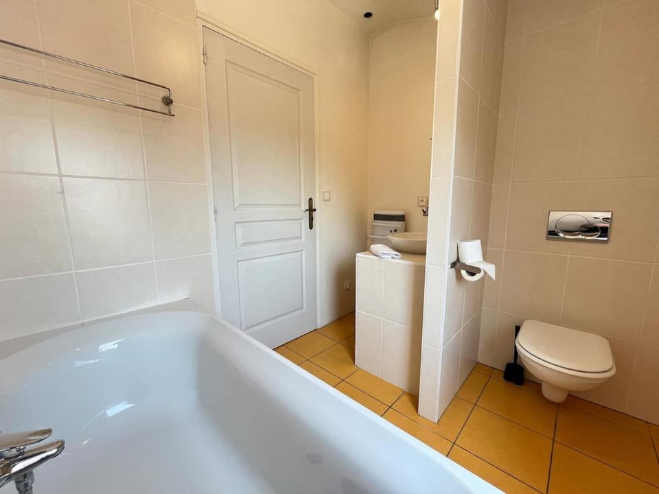 Le gîte de la champagne 5 chbrs au cœur des vignes Apartment in Reims