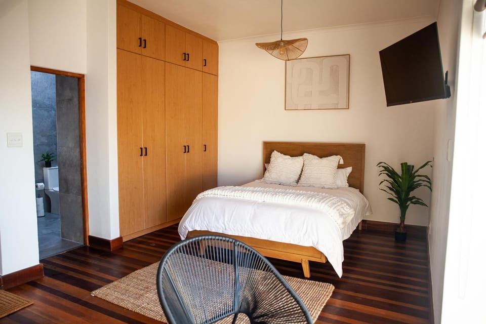 Bed, Photo of the whole room, Bedroom, wardrobe