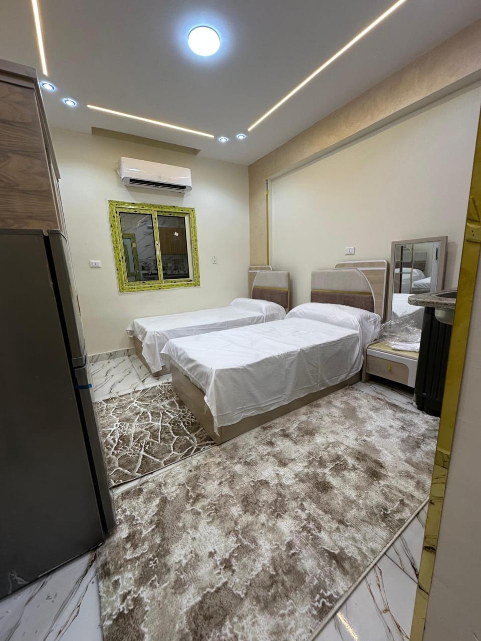 الحي الاول المجارة8 Capsule hotel in Egypt