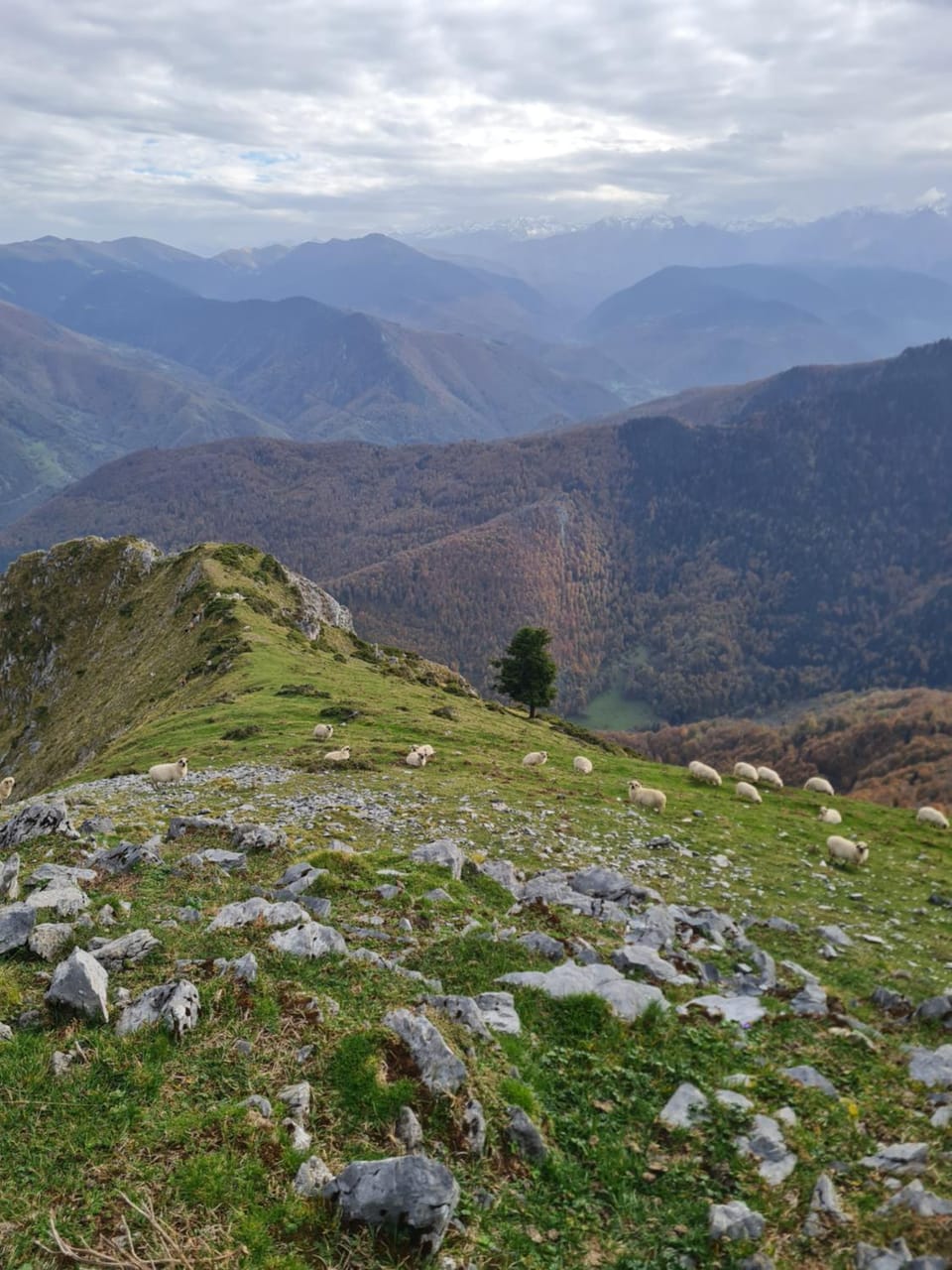 Nearby landmark, Day, Natural landscape, Mountain view