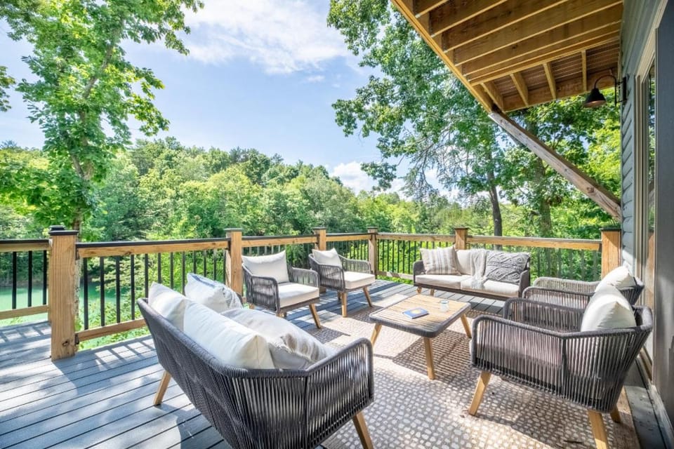 Tranquility Awaits By Avada Properties House in Douglas Lake