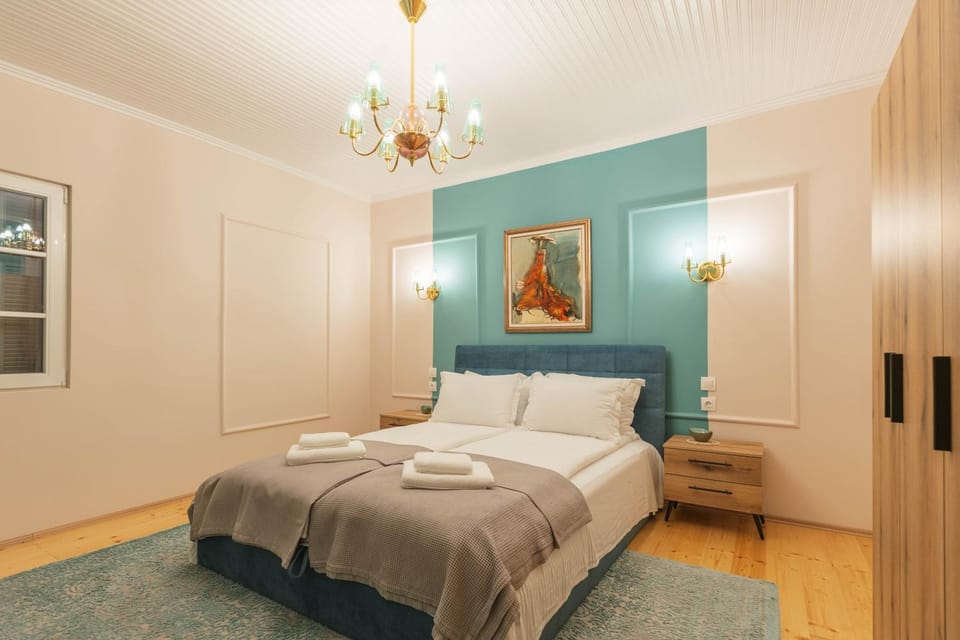 Bed, Photo of the whole room, Bedroom, towels, wardrobe