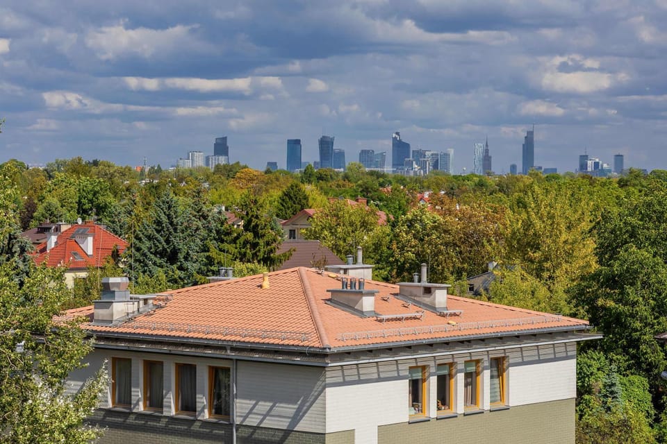 Property building, Day, City view