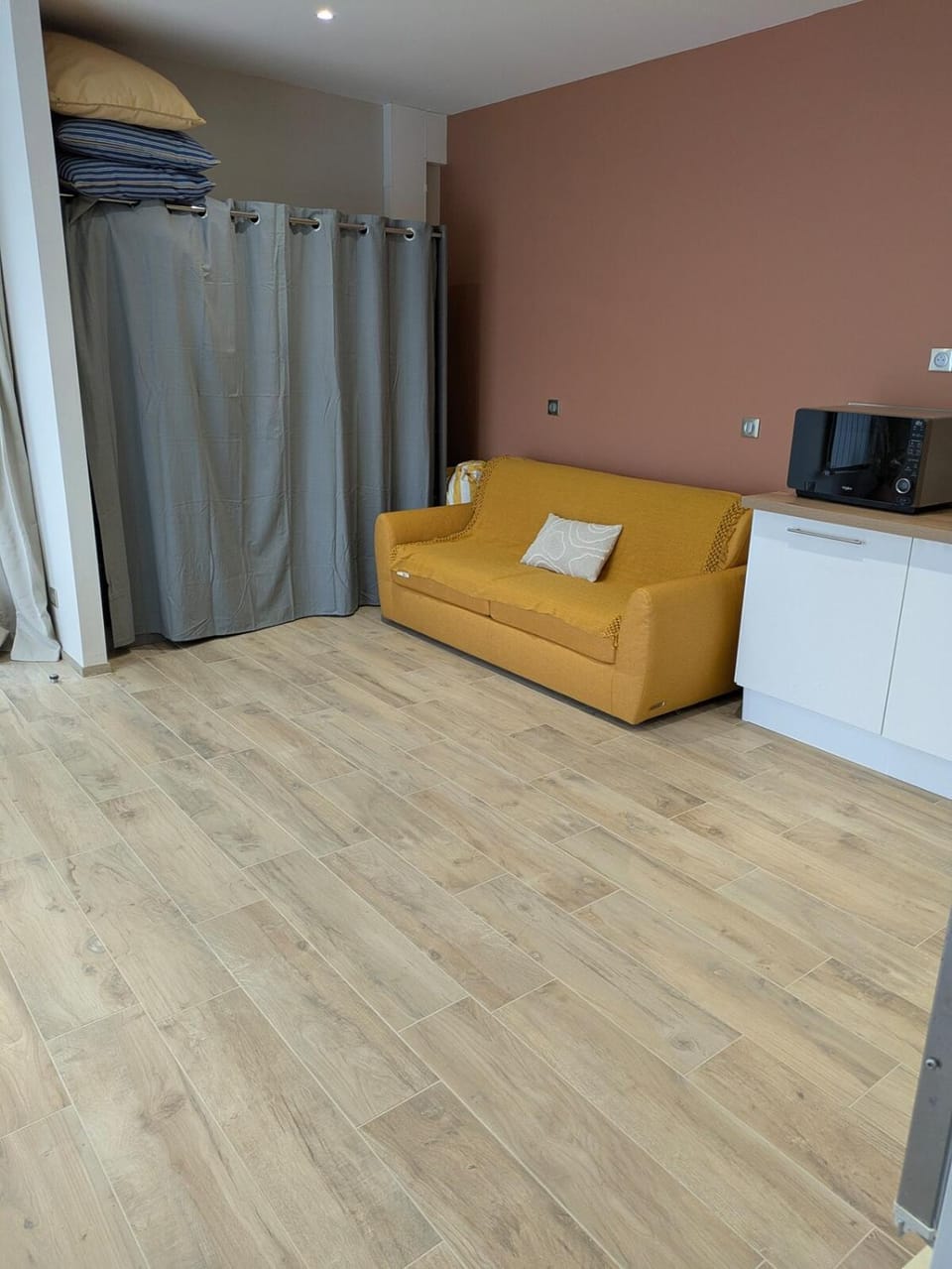 Location studio Lval Apartment in Le Havre