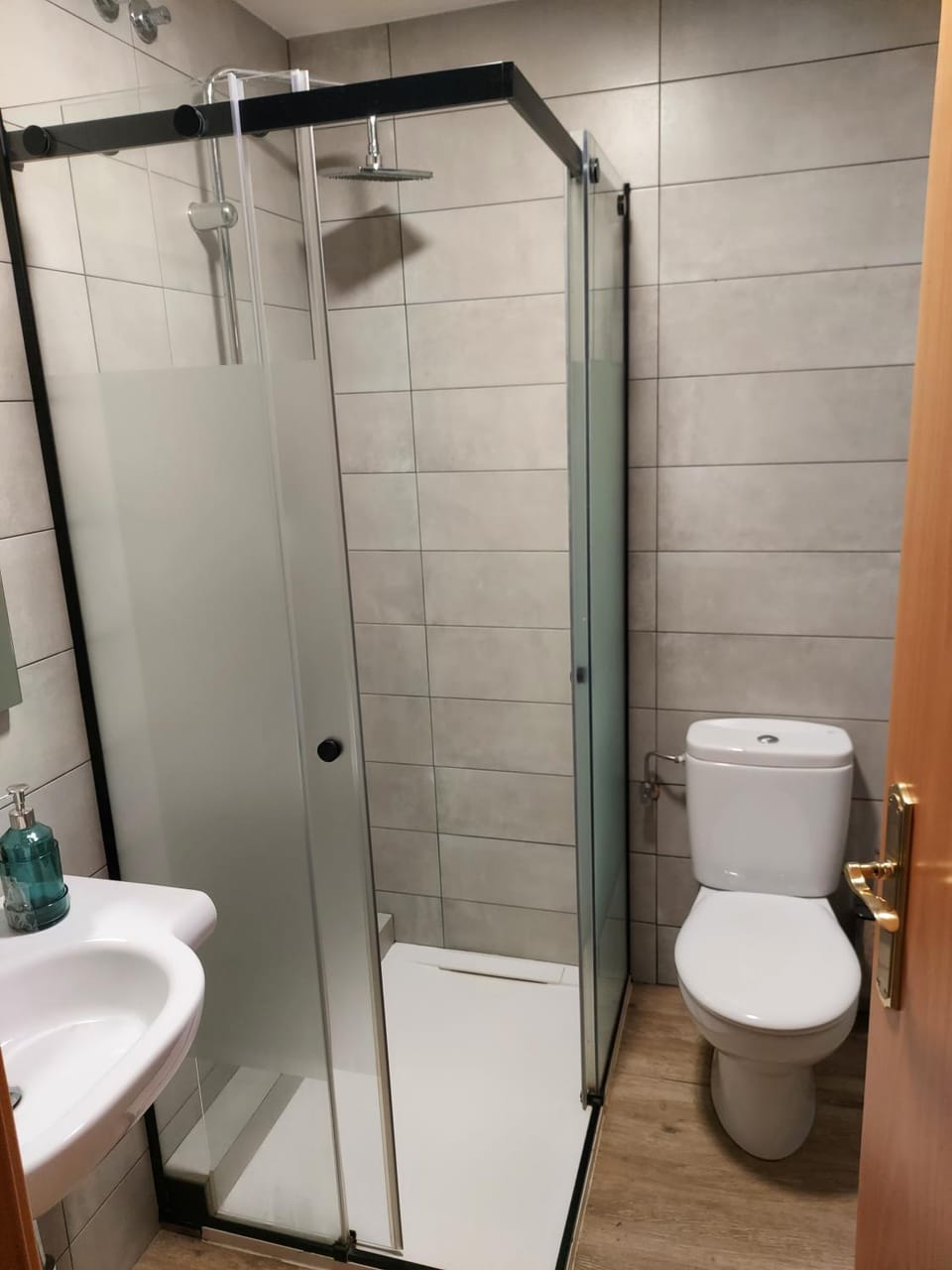 Bathroom, Living room