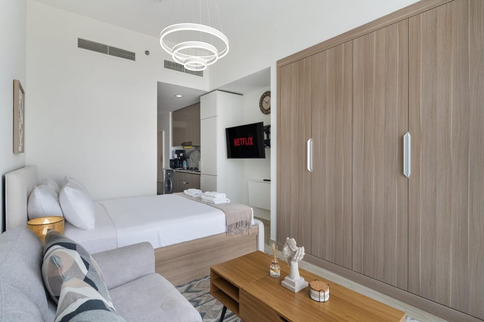 Stylish Studio Apartment in Azizi Riviera One Apartment in Dubai