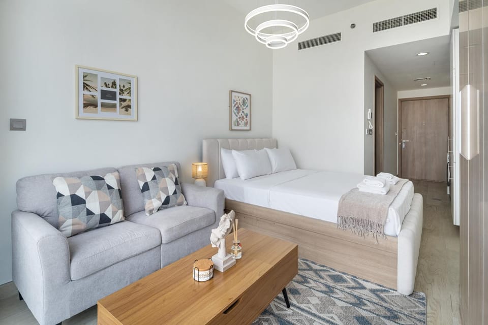 Stylish Studio Apartment in Azizi Riviera One Apartment in Dubai