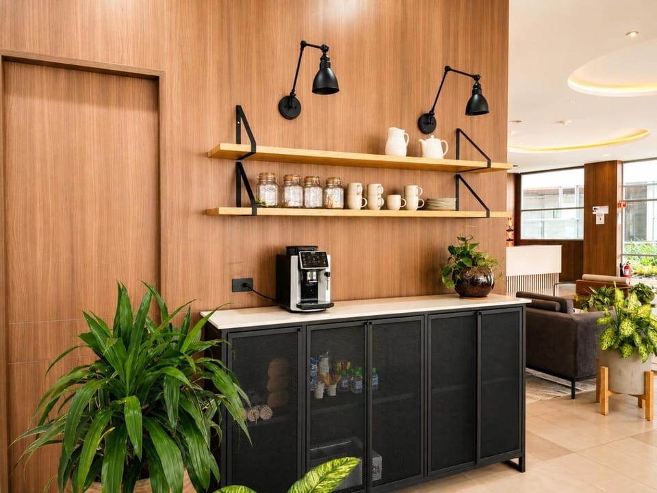 Coffee/tea facilities
