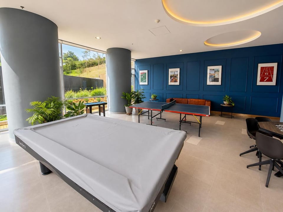 Billiard, Game Room, Table tennis