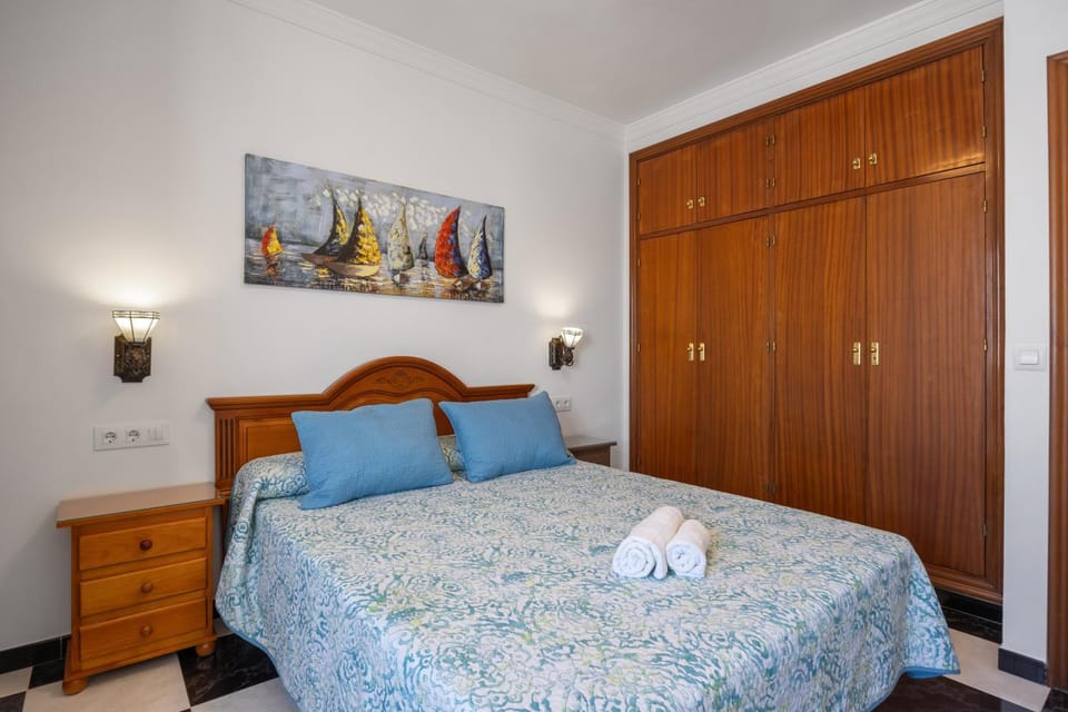 Living room, Bedroom