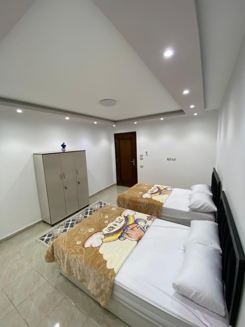 Bed, Bedroom, wardrobe
