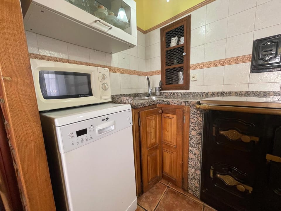 casita en Fresinidiello para 4 personas Chalet in Asturias