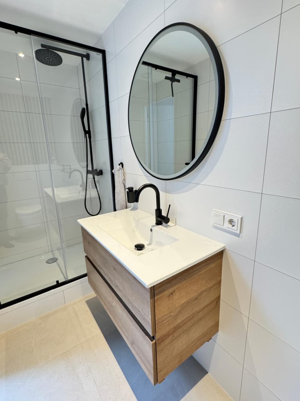 Shower, Bathroom