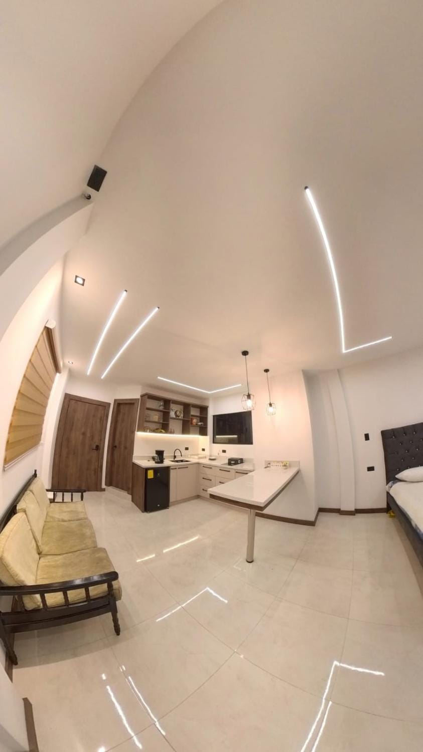 Van Gogh Store Apartment in Loja