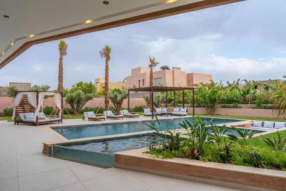 Villa Dar Al Jaddah, Luxury and Refinement Villa in Marrakesh