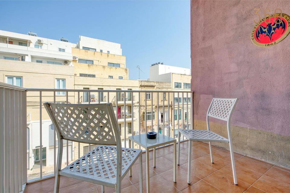 Patio, Day, View (from property/room), Balcony/Terrace, Dining area