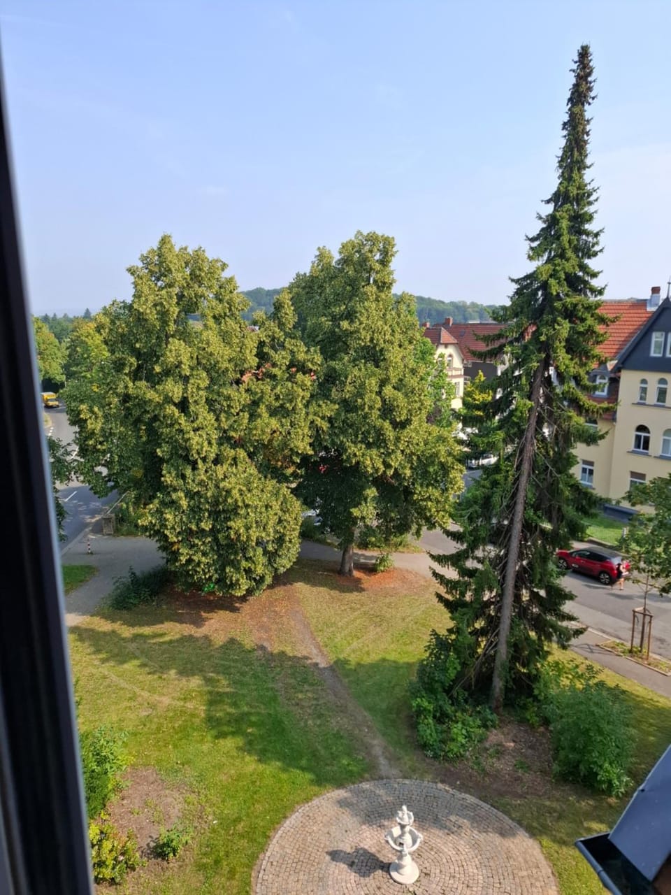Neighbourhood, Garden, Garden