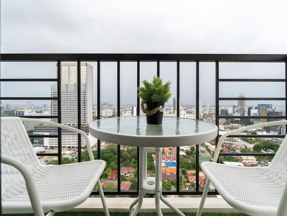 Moon Penthouse Apartment in Lapu-Lapu City