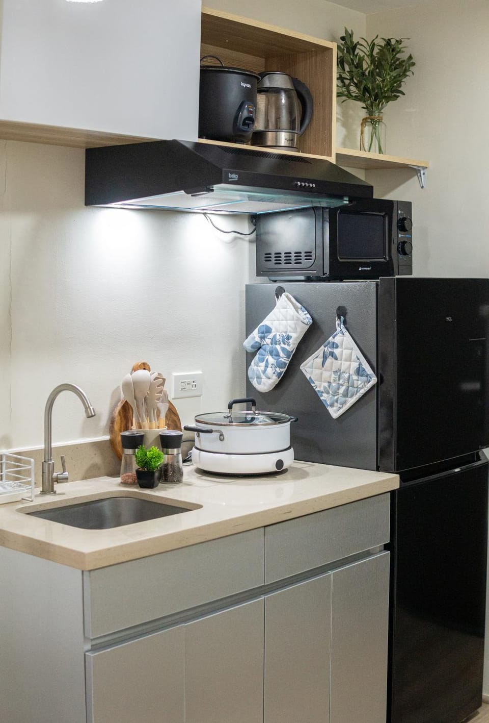 Moon Penthouse Apartment in Lapu-Lapu City
