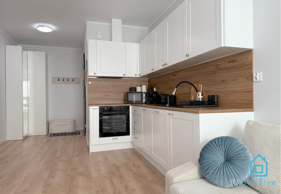 Coast Apartment with Sauna & Gym, 5 Min to Baltic Sea & Polsat Plus Arena Apartment in Gdansk