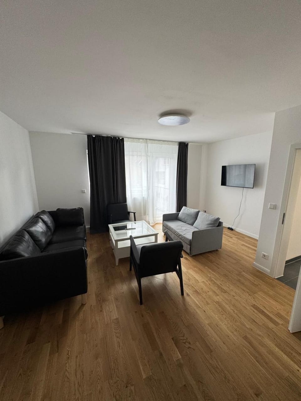 TV and multimedia, Balcony/Terrace, Living room, Photo of the whole room, Seating area