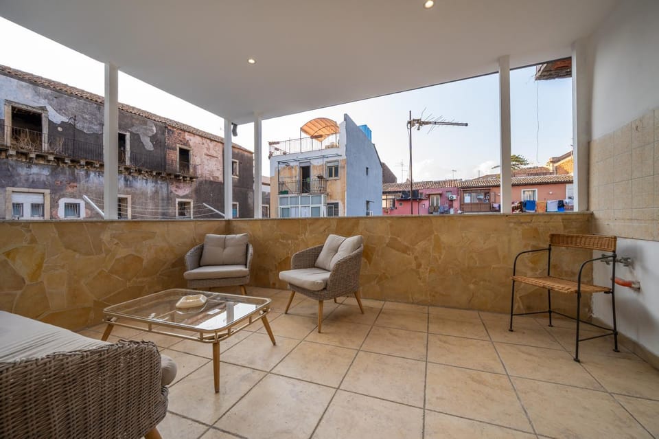 Banana Palace Apartment in Catania