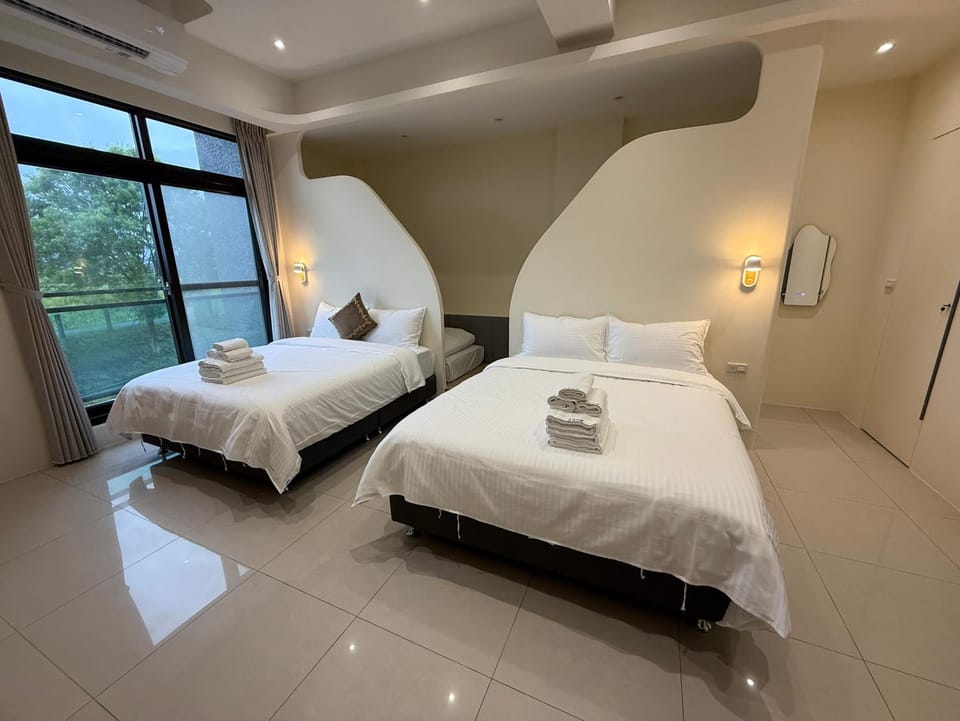 Shangjing Waterfront Hotel Villa in Taiwan, Province of China