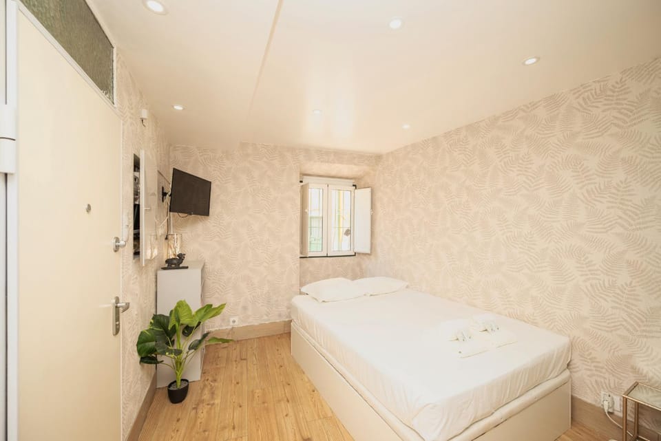 Cosy Mouraria by Hosty Apartment in Lisbon