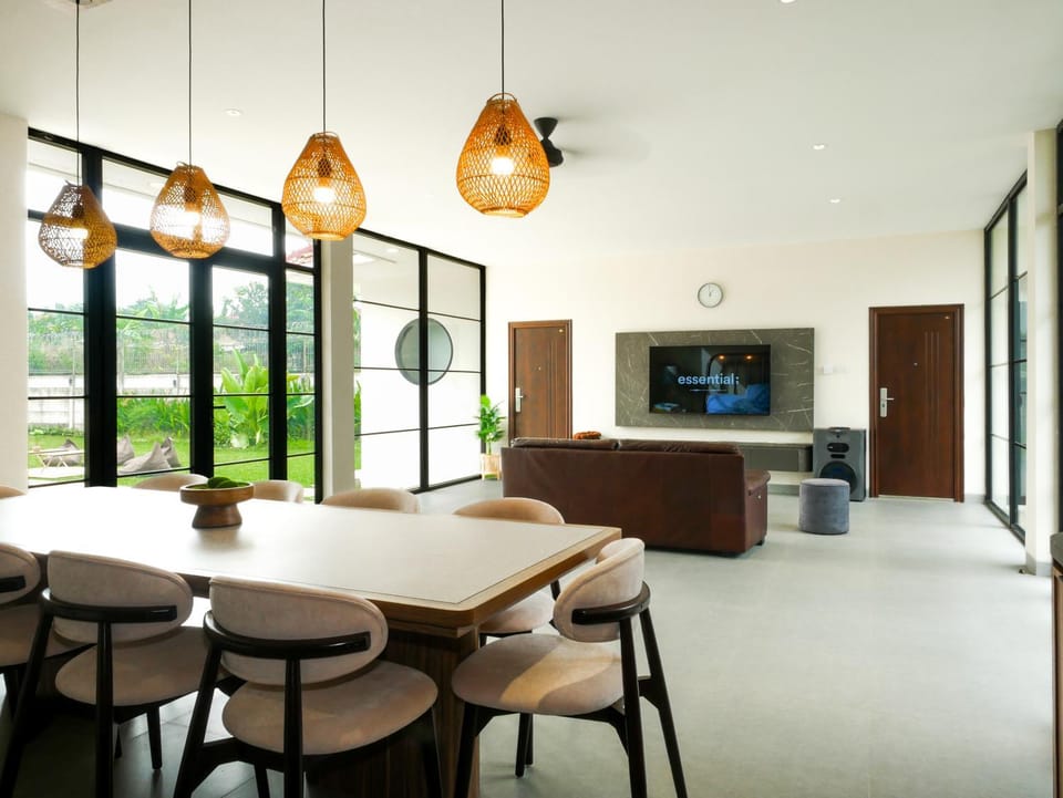 Communal lounge/ TV room, TV and multimedia, Living room, Seating area